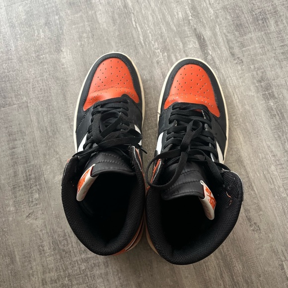 Shattered Backboard - Picture 3 of 5